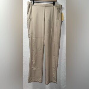 Wonderwink Women's Khaki Color Flat Front Scrub Bottoms (NWT)